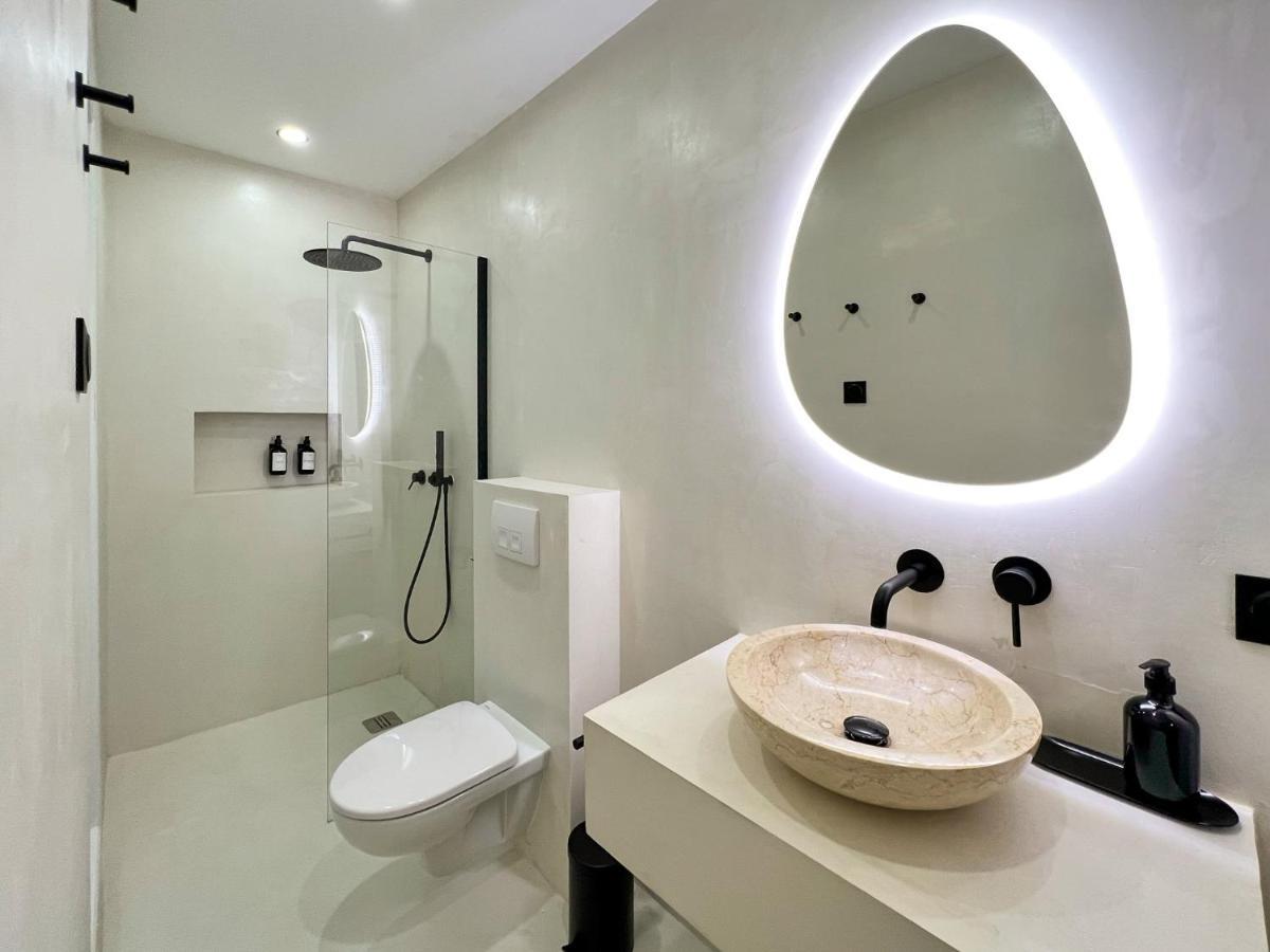 Superb Apartment Palais Royal Louvre Museum Free Netflix Parijs Buitenkant foto