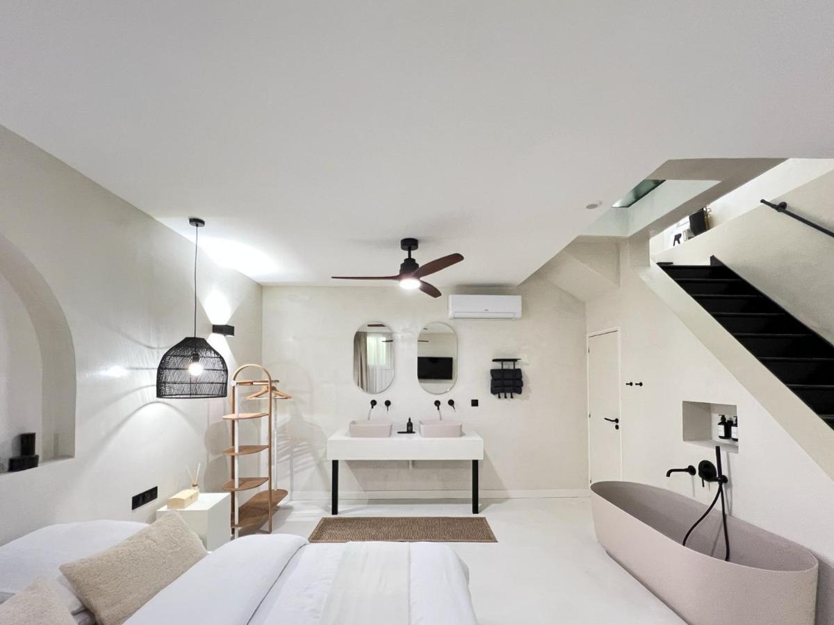 Superb Apartment Palais Royal Louvre Museum Free Netflix Parijs Buitenkant foto