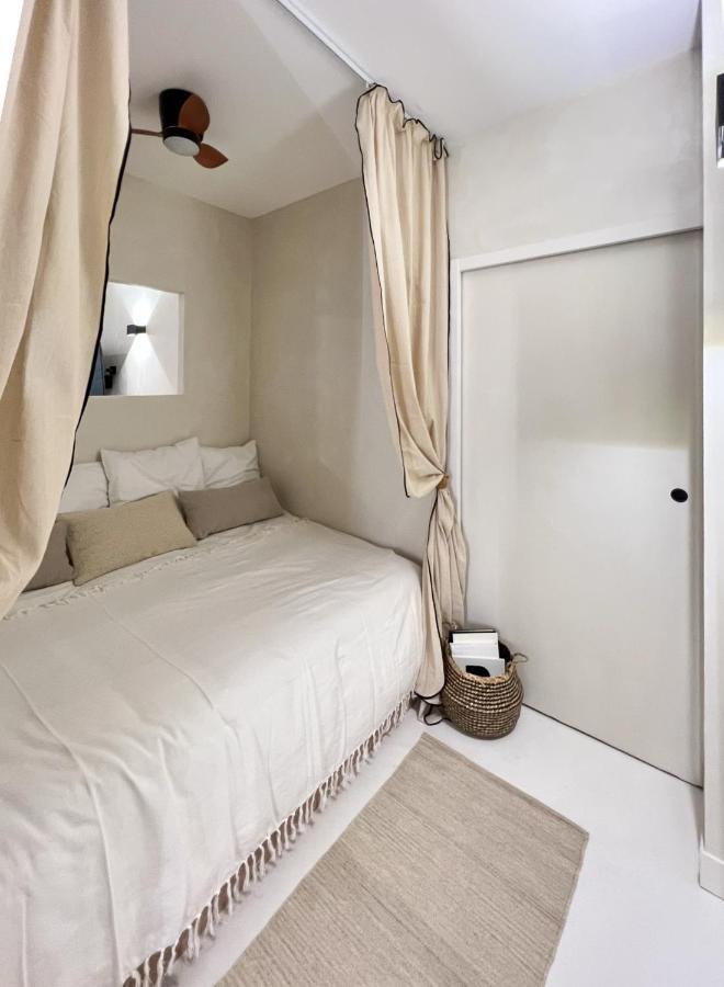 Superb Apartment Palais Royal Louvre Museum Free Netflix Parijs Buitenkant foto
